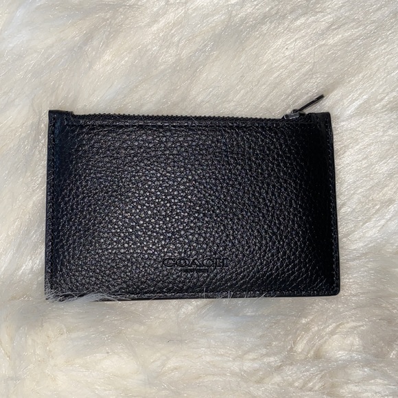 Coach Cardcase in Pebble Leather - Picture 2 of 4